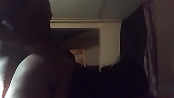 Amatööri Ebony Lutka Ottaa Vastaan Pov Pornotähti Daddy