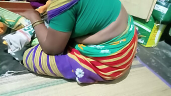 Une Tante De Village Indien Se Fait Baiser Par Derrière