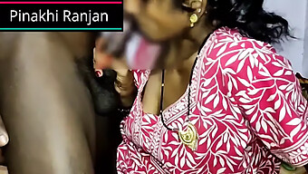 Vidéo Maison D'Une Jeune Femme Indienne Se Faisant Baiser La Chatte Par Une Grosse Bite