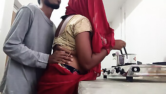 Indian Milf Gets Her Pussy Licked By 18-Year-Old Milf