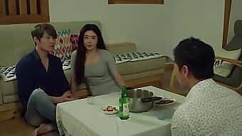 Osirixhd.Com上的情色邀请女孩2(2019)